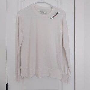 Abercrombie & Fitch Women’s Cream Oh So Cozy Long Sleeve Size XS